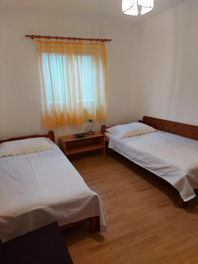 Apartmani Tatjana Округ Горни Экстерьер фото