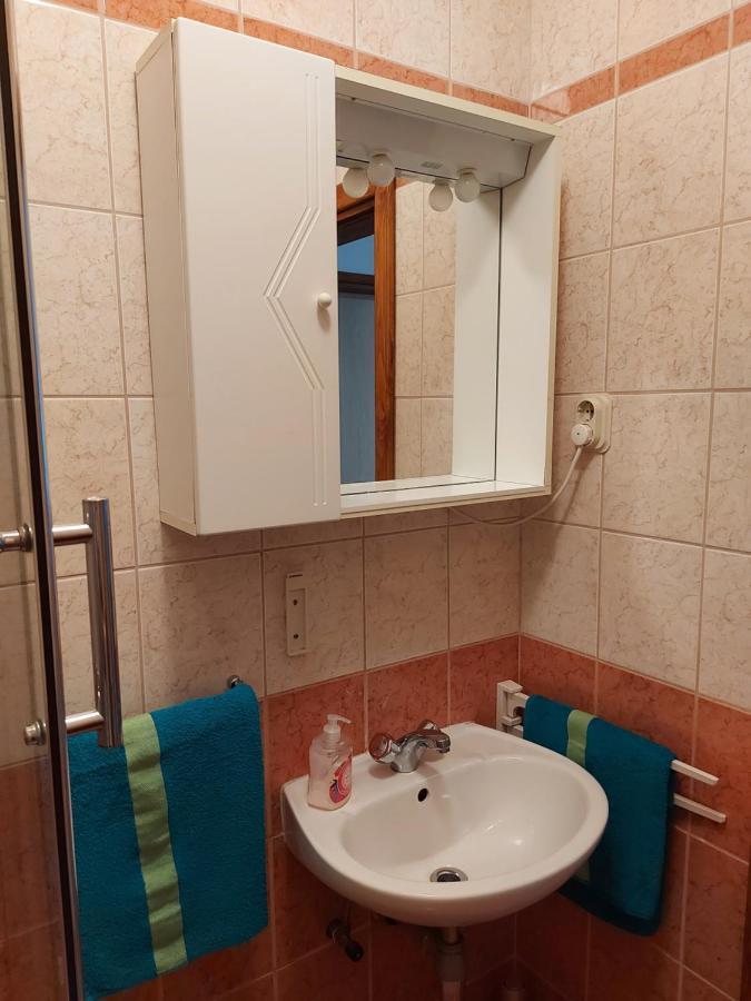 Apartmani Tatjana Округ Горни Экстерьер фото